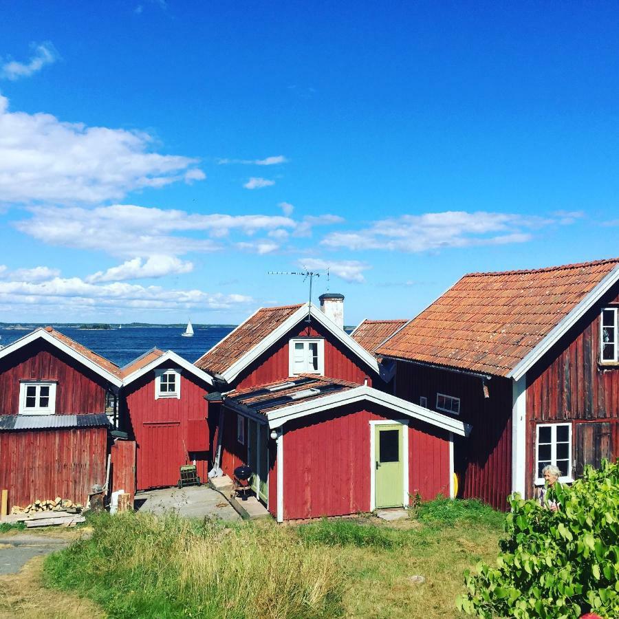 Villa Archipelago-House With Pool, Boat And Bikes à Djurhamn Extérieur photo